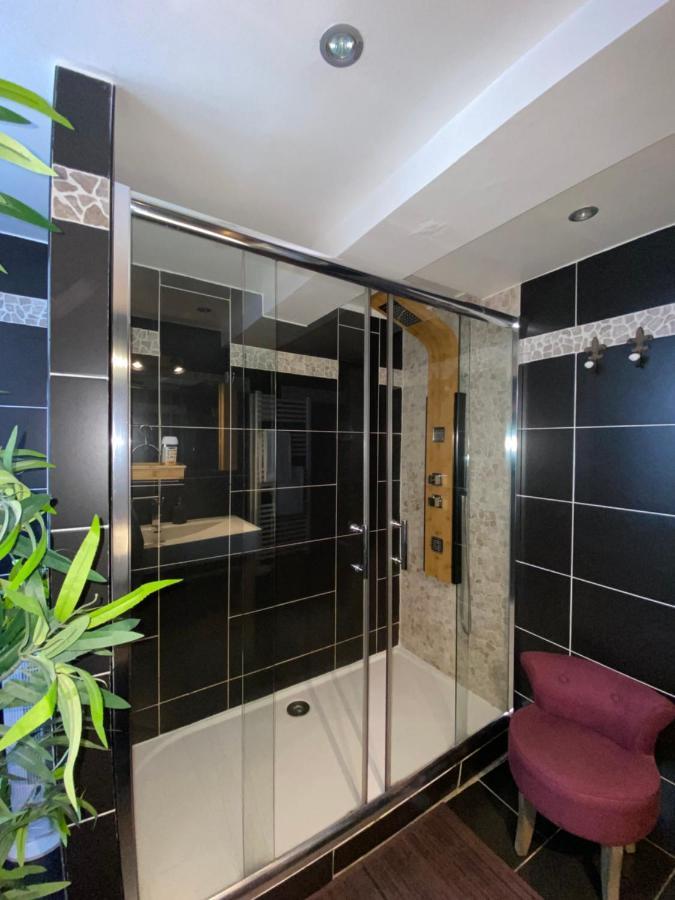 Au Bois Normand Hotel องเฟลอร์ ภายนอก รูปภาพ