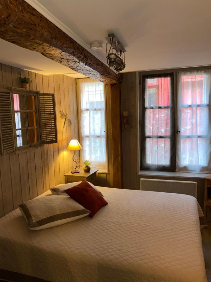 Au Bois Normand Hotel องเฟลอร์ ภายนอก รูปภาพ