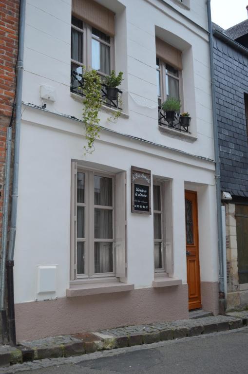 Au Bois Normand Hotel องเฟลอร์ ภายนอก รูปภาพ